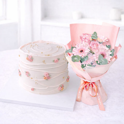 Blush Rosette Swirl Cake