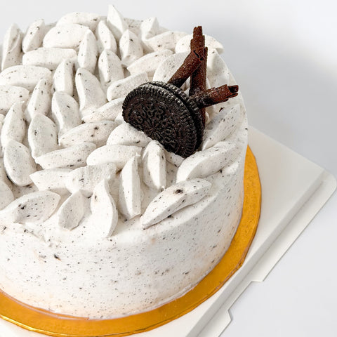 Cookies n' Cream Cake
